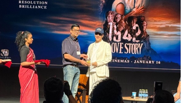 Violence begets violence: Vidhu Vinod Chopra reveals why he refused Rs 11 Lakh to change Parinda’s ending