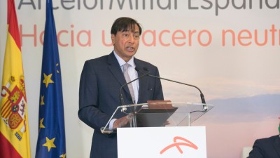 Lakshmi Mittal&#039;s Departure: UK Tax Policy Drives Billionaire Exodus