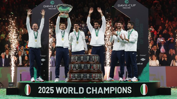 Italy beat Spain to win their third straight Davis Cup title.