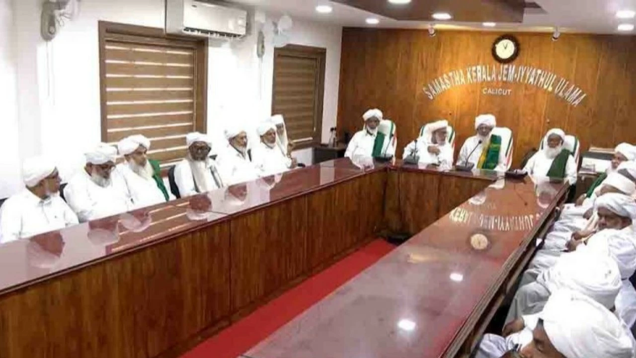A meeting of Samastha leaders held in Kozhikode 