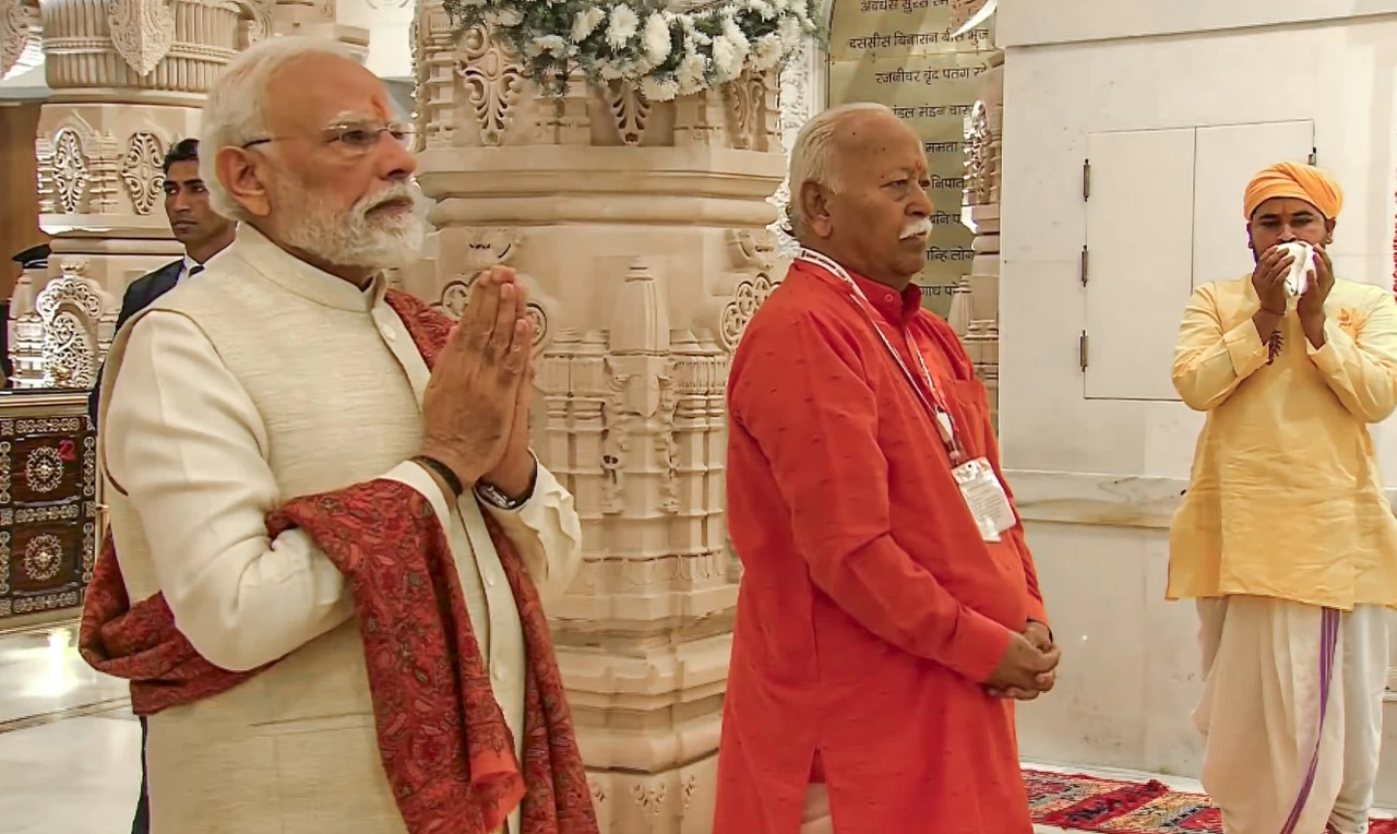 PM Modi was accompanied by RSS chief Mohan Bhagwat and UP chief Minister Yogi Adityanath