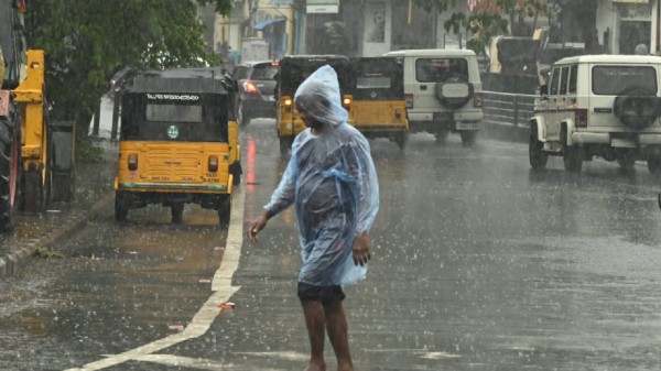 The IMD has forecast heavy rains today in Kanyakumari, Tirunelveli (Nellai), Thoothukudi, and Ramanathapuram districts due to this system's influence.