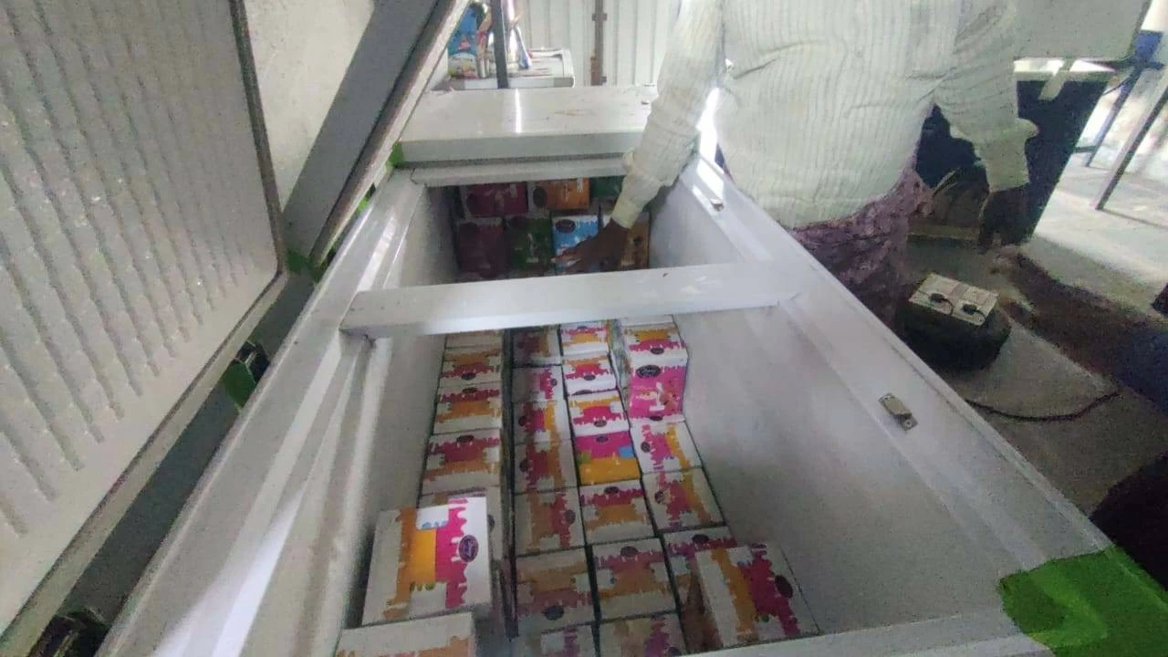 Food Safety officials inspect e-commerce warehouses. 