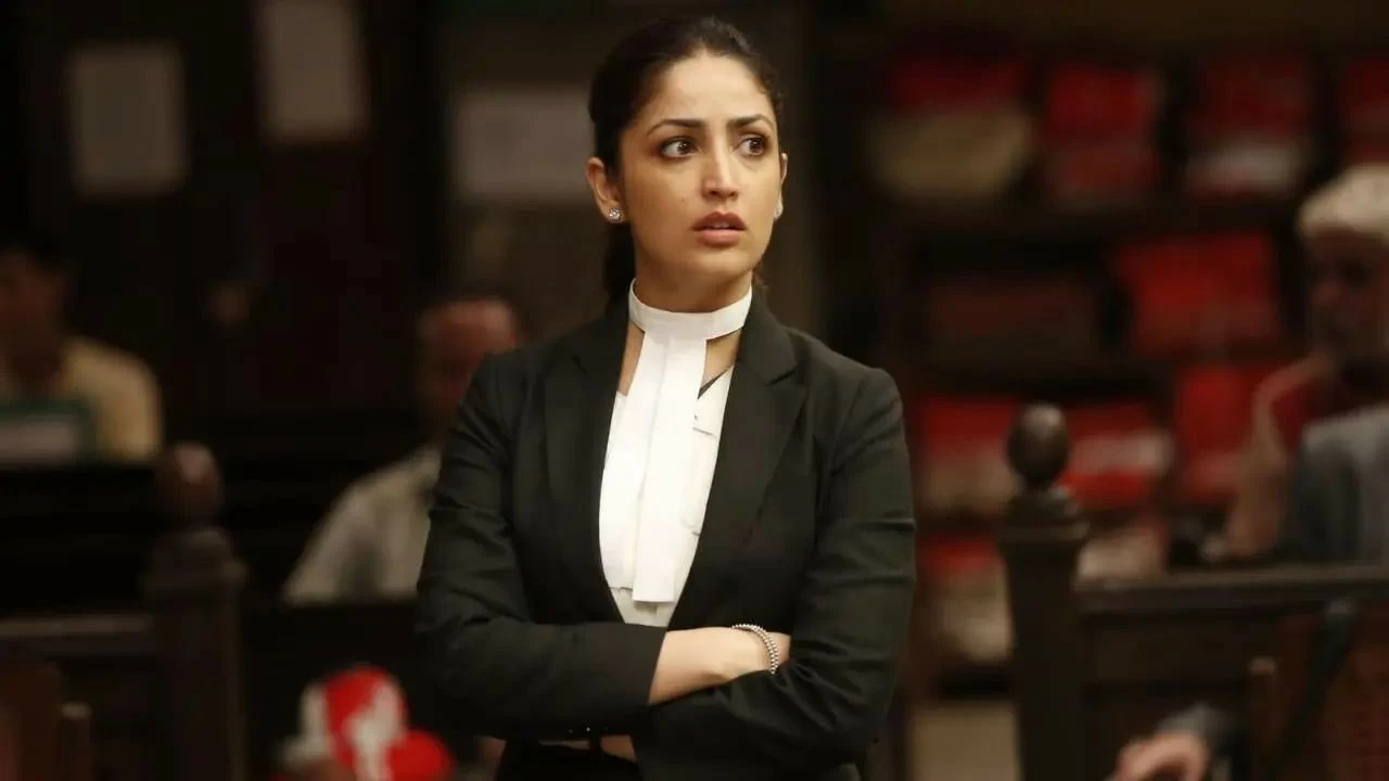 In the role of Kamini Maheshwari, Yami impressed audiences with her sharp portrayal of a strong lawyer in the movie OMG 2. Her courtroom scenes added intensity and credibility to the narrative.  