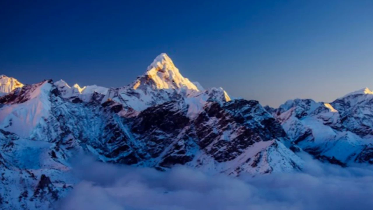 India has released a new seismic map placing the entire Himalayan arc in the highest-risk zone