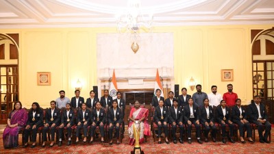 President Murmu felicitated Indian women&#039;s blind cricket team.