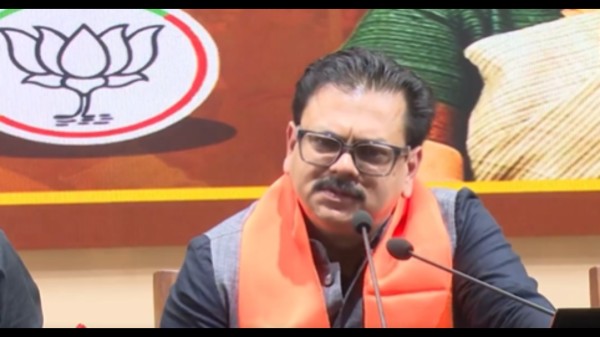 Rajesh Gupta slammed AAP after joining the BJP. (Photo credit: Screengrab)