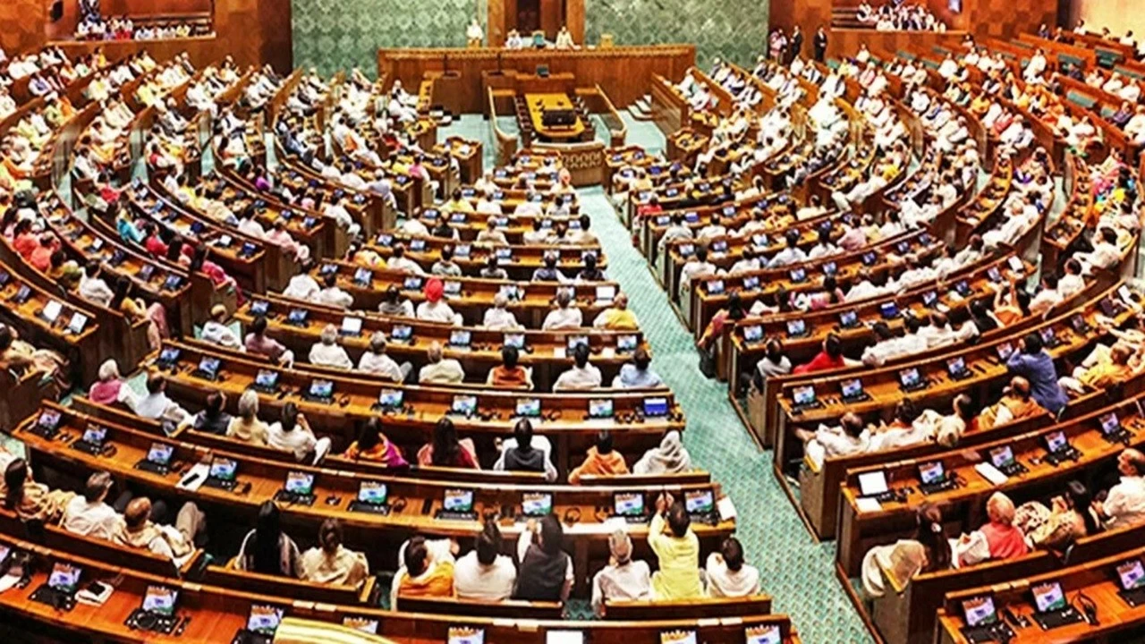 The government is looking to discuss on the 150 anniversary of Vande Mataram.