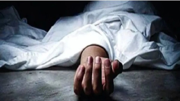 According to his father Alok, who works at a private firm, his son left at around 6:30 AM, but did not return. (TV9 Network)