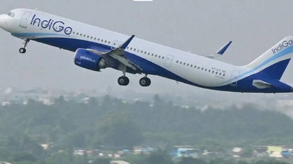 IndiGo flight diverted from Hyderabad to Mumbai. 