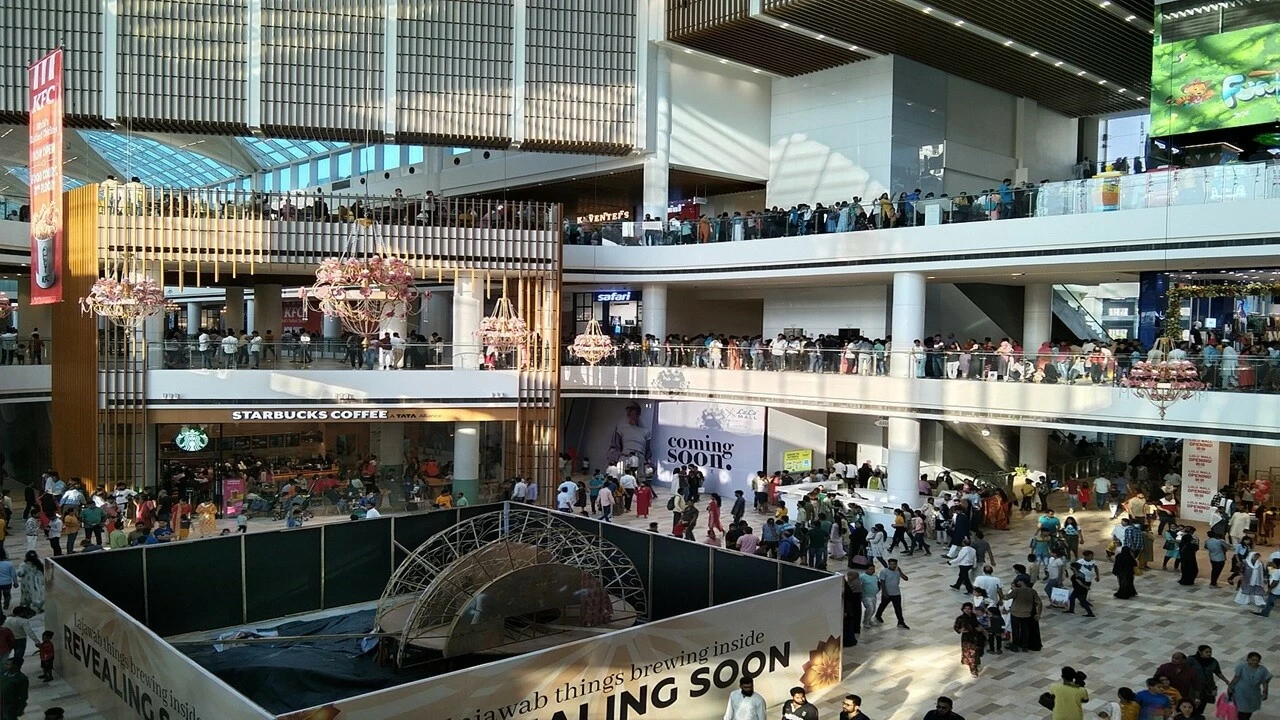 Lulu Hypermarket in Lulu Mall is accused of blatantly tampering with the manufacturing dates of food items. (Wikipedia)