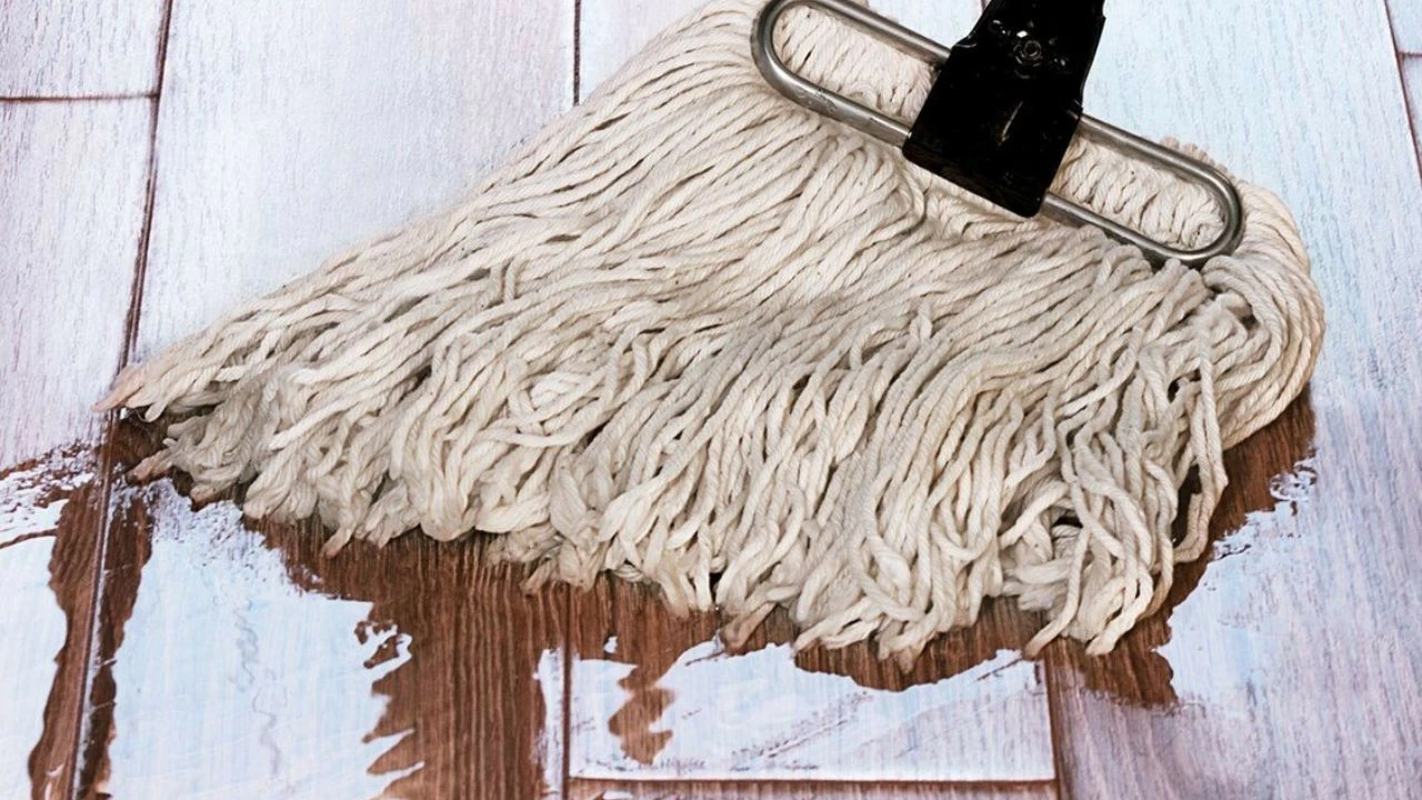 house mopping vastu tips 