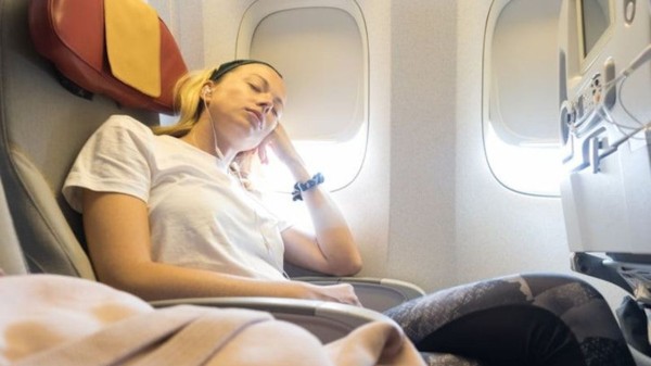Long flights to Europe-US? Crew-approved tricks to stay calm, hydrated and holiday-ready (Picture credit: Pinterest)