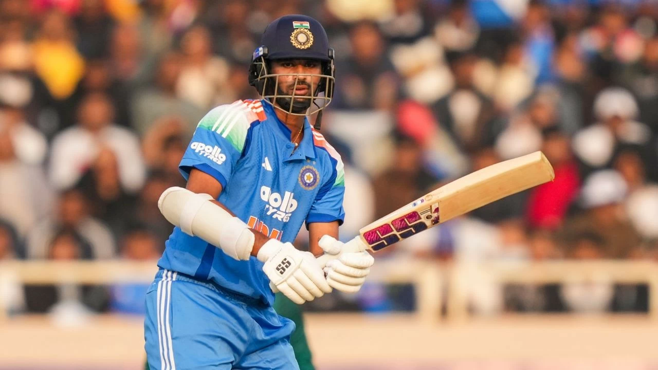 India&#039;s assistant coach Ryan Ten Doeschate provided insights on Washington Sundar&#039;s role in the ODI side.