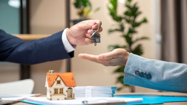 While landlords retain the right to inspect their property, they must follow strict protocols.