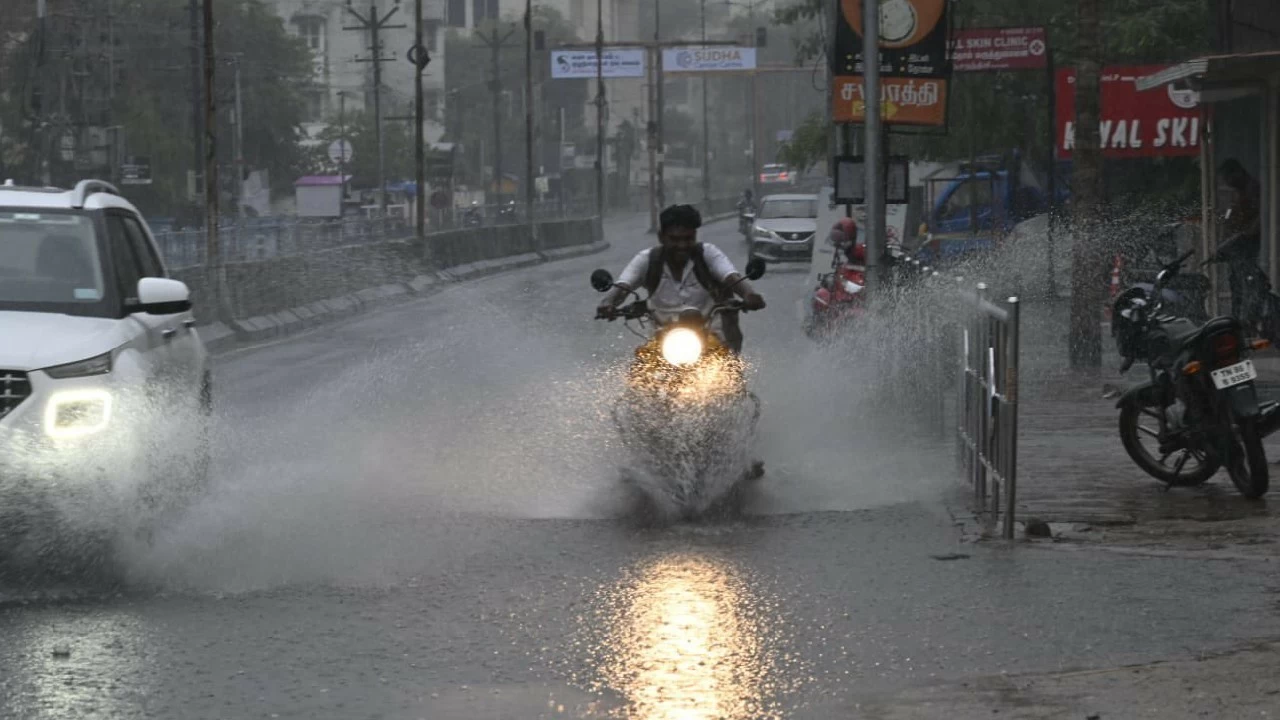 In Chennai and its suburbs, the sky will remain partly cloudy, with a chance of moderate rain accompanied by thunder and lightning in certain parts of the city.