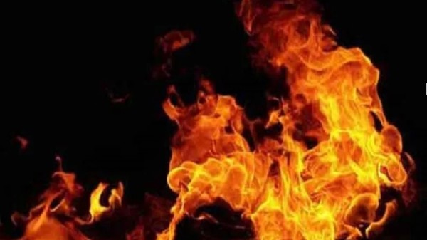 All four were given emergency medical treatment at the spot before they were taken to a hospital for treatment.