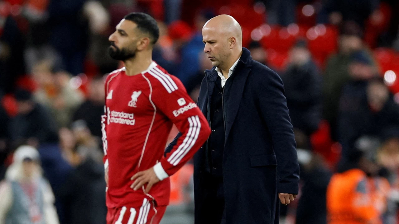 Mohamed Salah admitted his relationship with Arne Slot is broken.