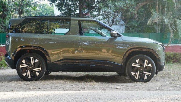 Tata Sierra side profile is clean