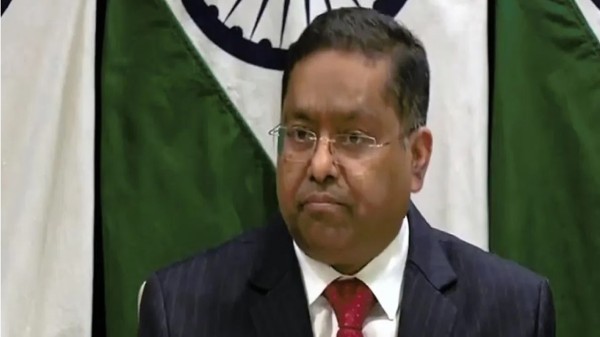 MEA spokesperson Randhir Jaiswal addressing a press conference in New Delhi on Monday.