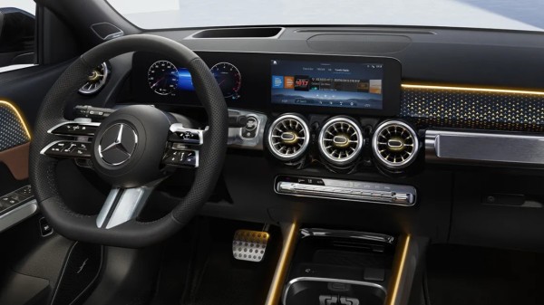 Mercedes GLB interiors