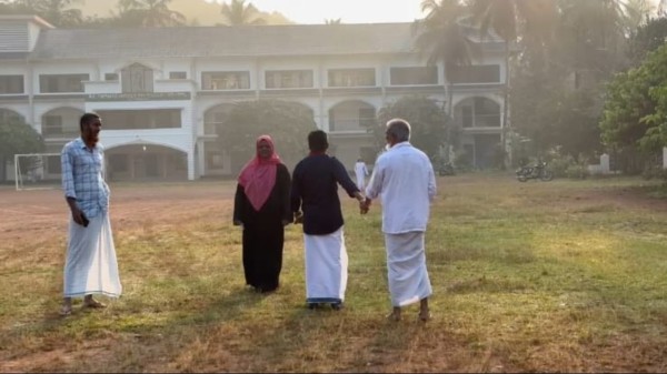 Elderly voters arriving at booth to caste their vote in Pathanamthitta govt higher secondary school 