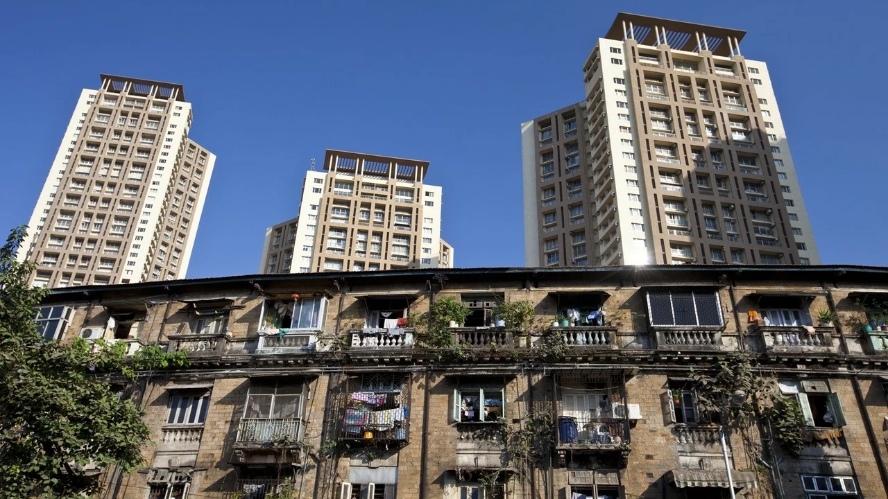 The comprehensive regulatory framework is aimed at fast-tracking the redevelopment of Mumbai’s &#039;Pagdi&#039; buildings, including more than 19,000 dilapidated structures, most of them built before 1960. (Photo: Tim Graham/Getty Images)

