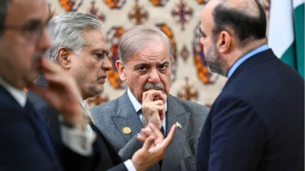 The incident, captured on camera, quickly went viral and sparked online mockery,