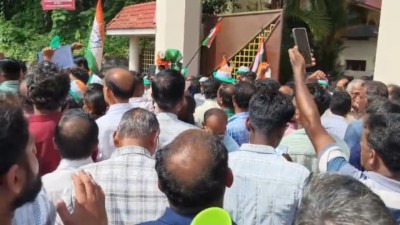 Congress activists celebrating in Malappuram after the victory in LSG polls 