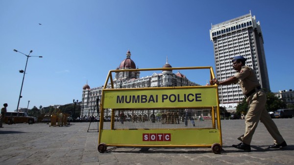 The Mumbai Police advised people to follow traffic rules so as to enjoy Messi's Wankhede event (Picture for representation only) 