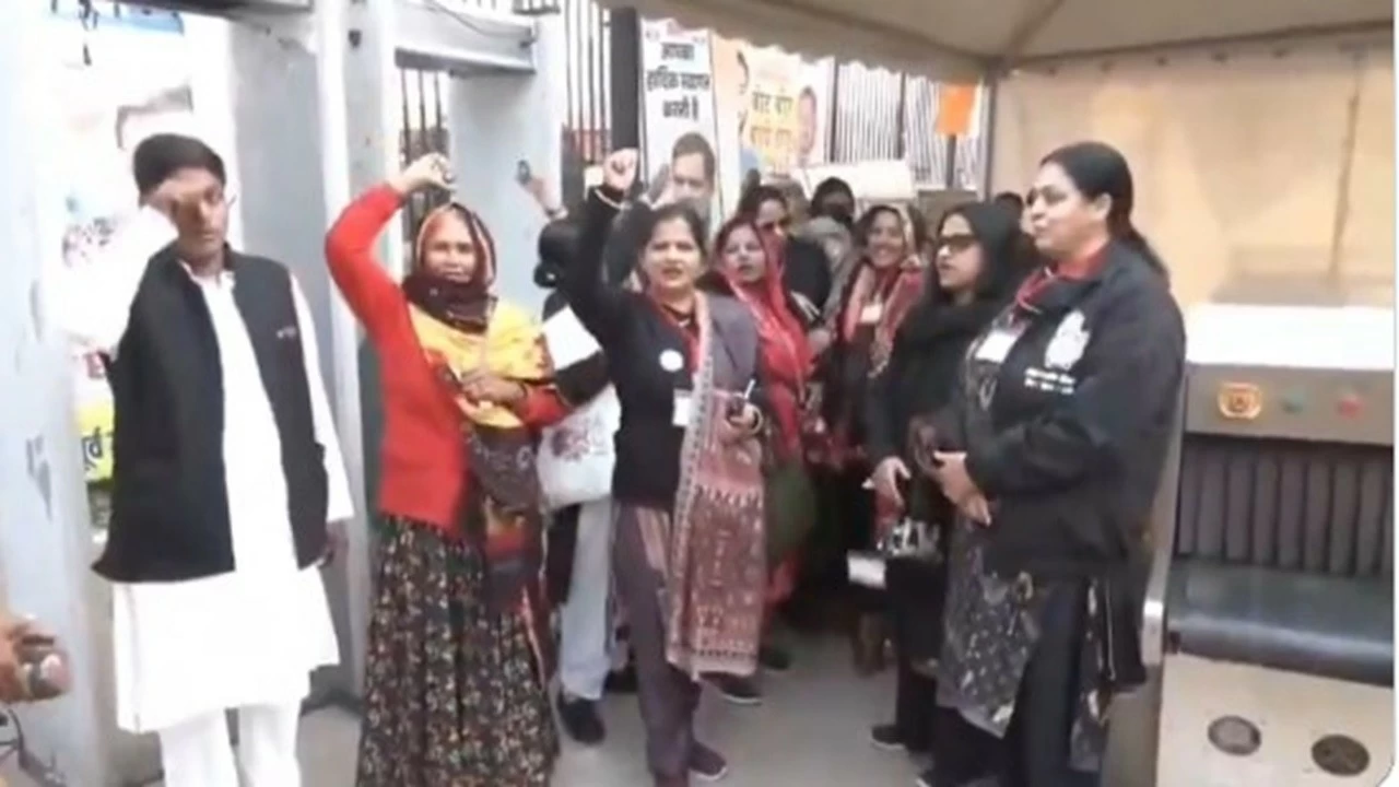 Clip from alleged video.