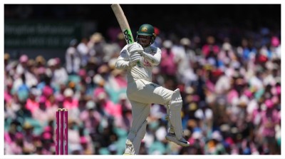Usman Khawaja bats during play on the third day of the fifth Test between India and Australia in Sydney on Jan. 5, 2025.