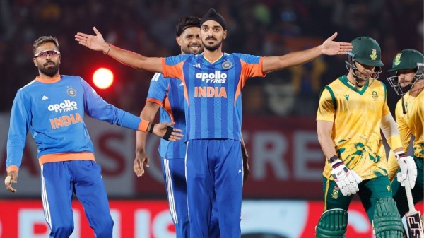 India beat South Africa by 7 wickets in the third T20I in Dharamshala.