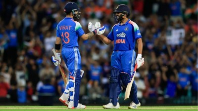 Virat Kohli and Rohit Sharma will play in the upcoming Vijay Hazare Trophy.