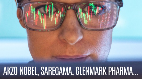 Banking stocks were under pressure on Tuesday, Dec 16, 2025.