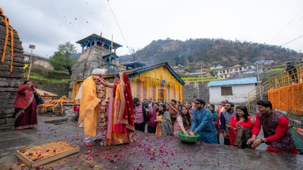  Rising encounters with leopards and bears have forced communities to hold weddings and social events during the day.