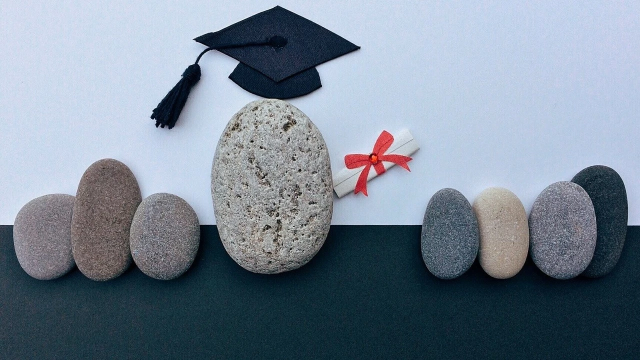 Online vs offline exam