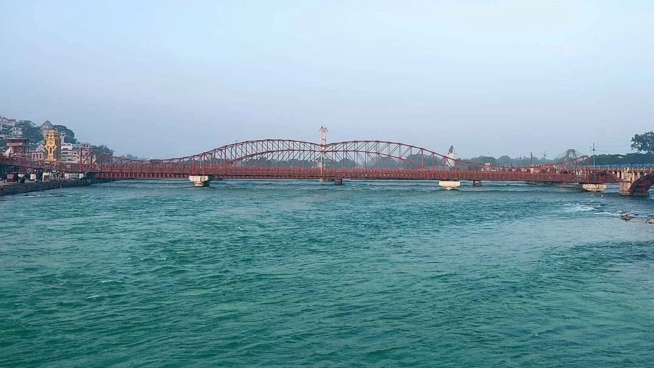 Irrigation Department is now releasing an average of 9,000 to 10,000 cusecs daily, maintaining a steady flow toward Prayagraj.