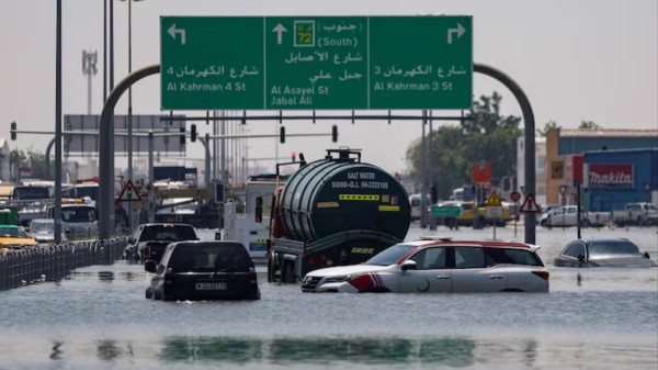 Dubai roads flooded after heavy rainfall on December 18 and 19. (Photo: Reuters)