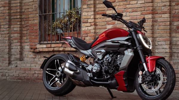 Ducati XDiavel V4