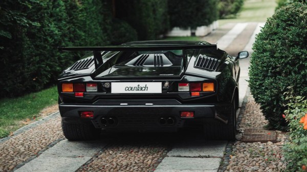 Lamborghini Countach