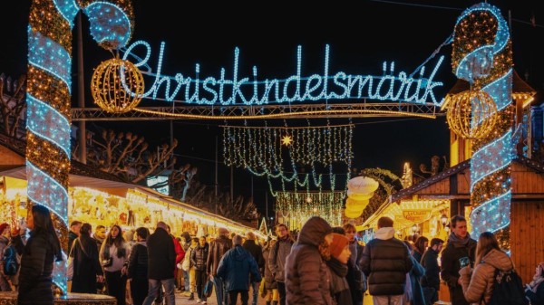 Strasbourg_Christkindelsmärik,_France