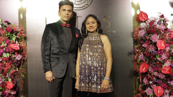 Anand Pandit’s birthday bash becomes a glam night with Bollywood stars in attendance | PICS inside