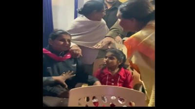 As soon as the video went viral, the Congress criticised the BJP. 