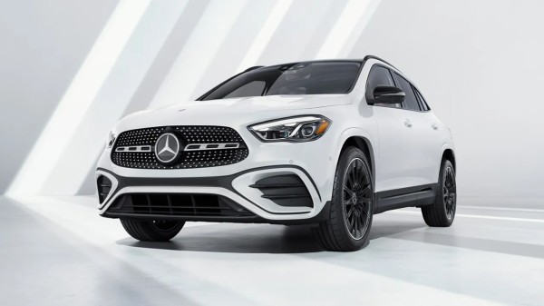 Allegations are that Mercedes misled their customers by marketing their diesel vehicles as “clean” and “green,” 