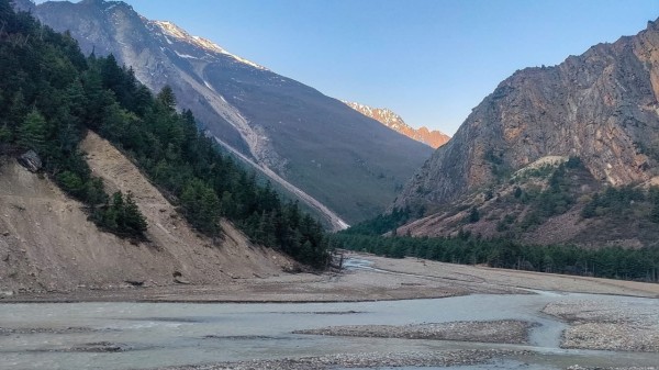 Mahakali_river_in_Uttarakhand