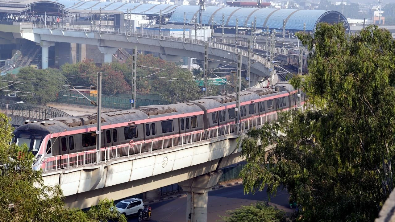 With this expansion, the Delhi Metro network will exceed 400 km.