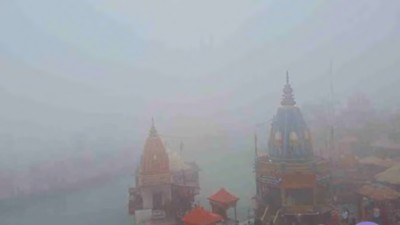 The Meteorological Department has issued a yellow alert for Haridwar and Udham Singh Nagar, warning that fog may worsen in the coming days.