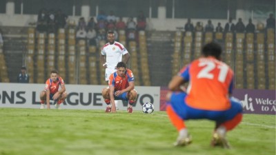 FC Goa players stage on-pitch protest in ACL 2 clash against Istikol over Indian football crisis.