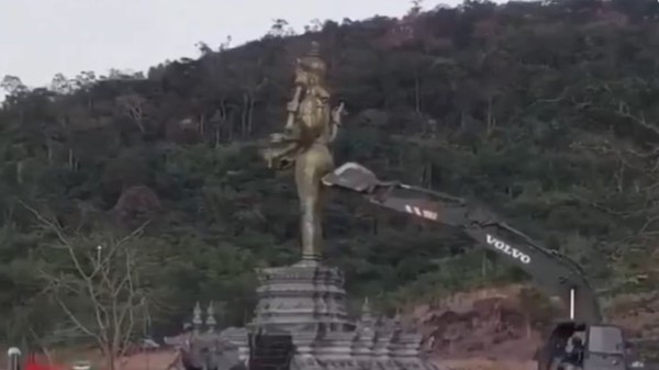According to Preah Vihear's spokesperson Lim Chanpanha, the statue was located inside Cambodia in An Ses area.